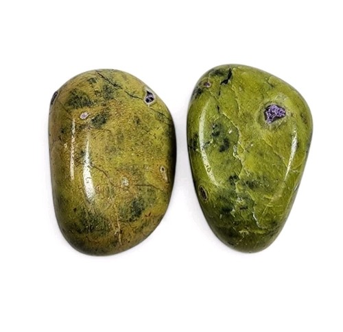 Atlantisite stichtite - stichtite, in